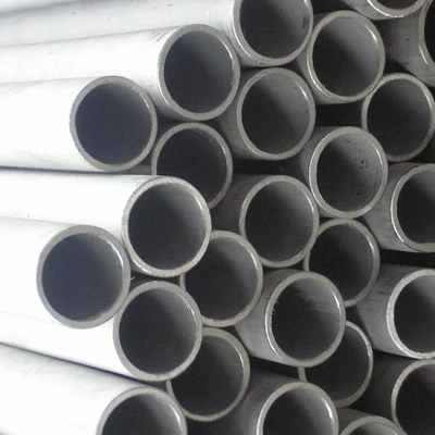 Rohrleitungen aus 80 mm nichtlegiertem Edelstahl für viele Anwendungen