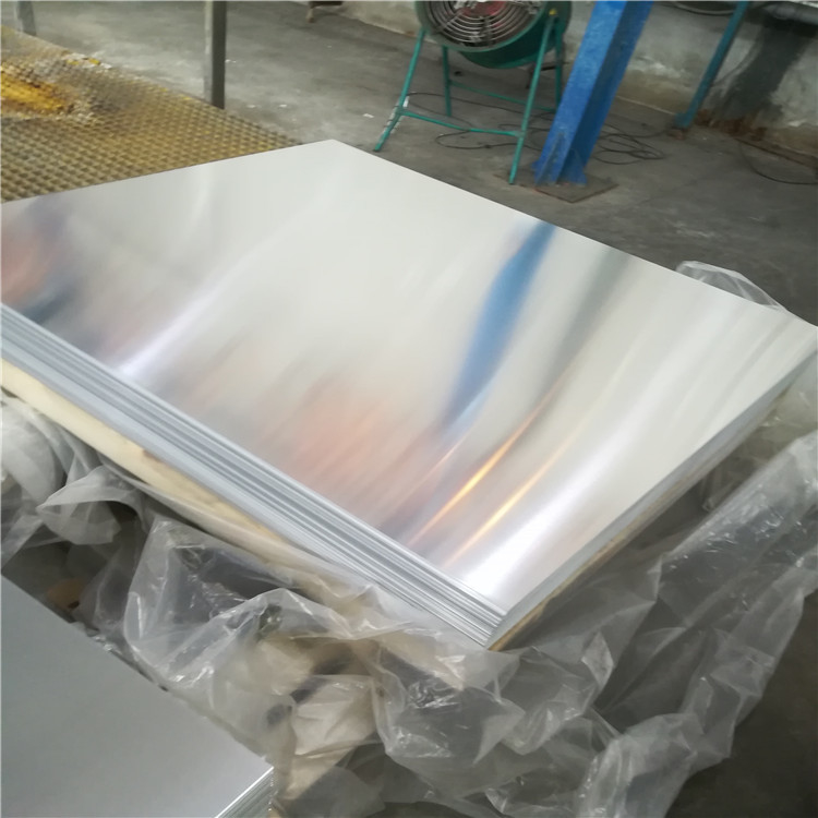2000mm überziehen gemaltes Farbaluminiumblatt 1100 6063 für Baumaterialien